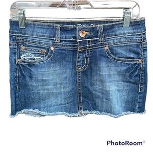Cowgirl Tuff Company Women's Denim Flirt  Mini Skirt Size 27